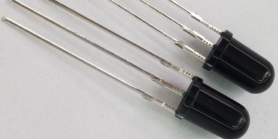 紅外接收頭的接收距離跟什么有關(guān)