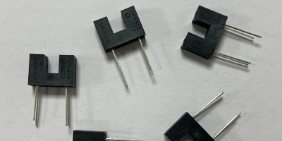 槽型光電開關(guān)的接收距離跟什么有關(guān)？